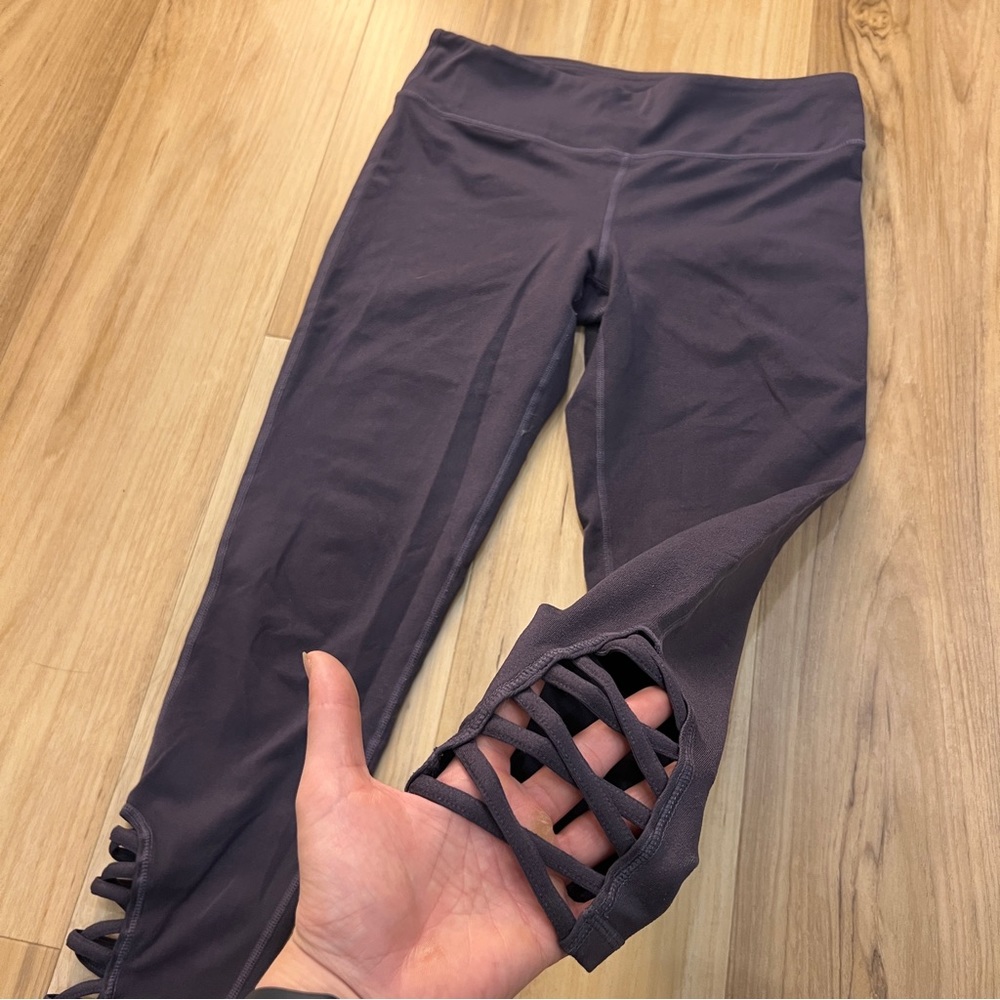 Dark purple leggings